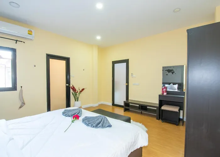 November T Pool Villa 1, 4Beds Thai- Bali Jomtien Beach