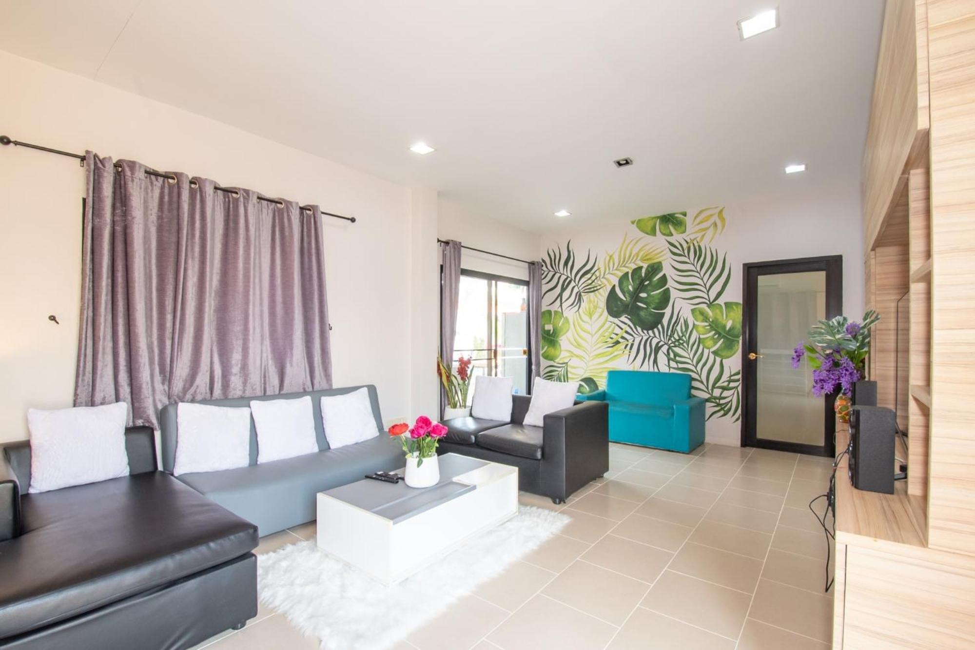 November T Pool 1, 4beds Thai- Bali Villa *