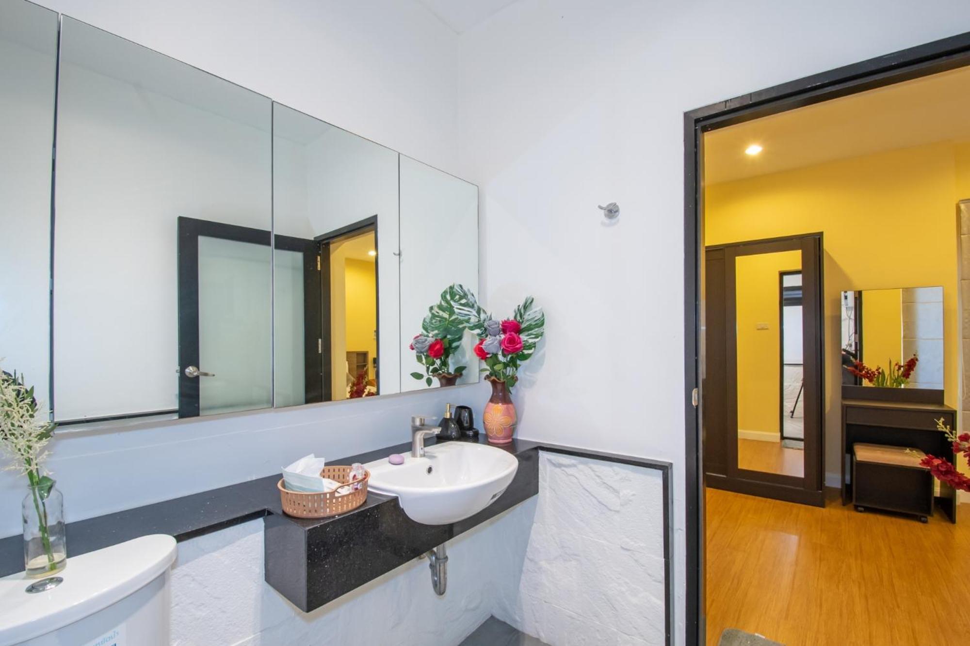 Villa November T Pool 1, 4beds Thai- Bali *