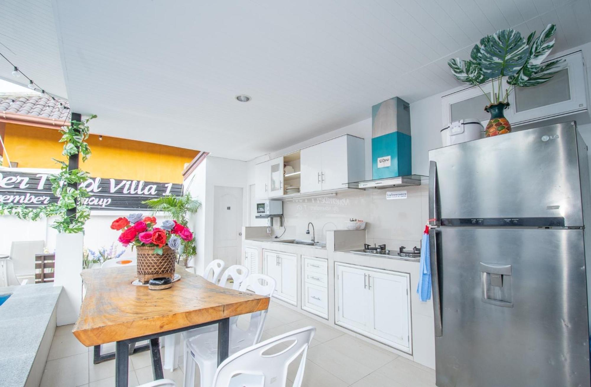 November T Pool 1, 4beds Thai- Bali Villa